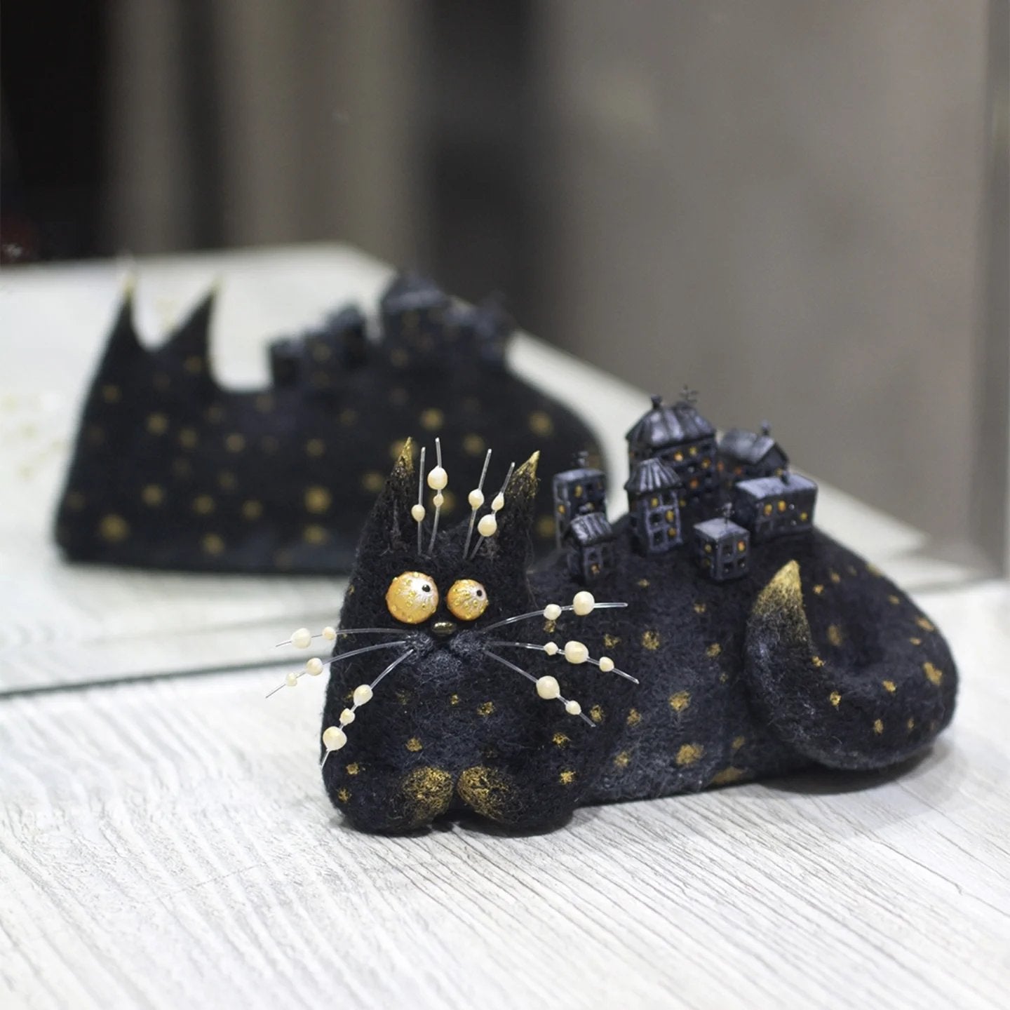 🔥Heißer Sale 49% RABATT🌟🐭👀Handgefertigter, panischer, schräger Kuscheltier-Plüschfreund aus Wollfilz mit großen Augen🧶