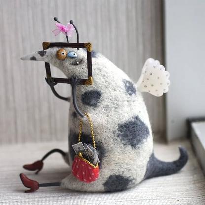 🔥Heißer Sale 49% RABATT🌟🐭👀Handgefertigter, panischer, schräger Kuscheltier-Plüschfreund aus Wollfilz mit großen Augen🧶